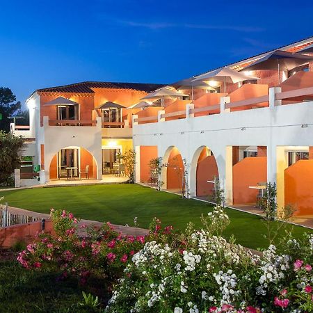 Les Pins Blancs En Provence Le Muy Exterior foto