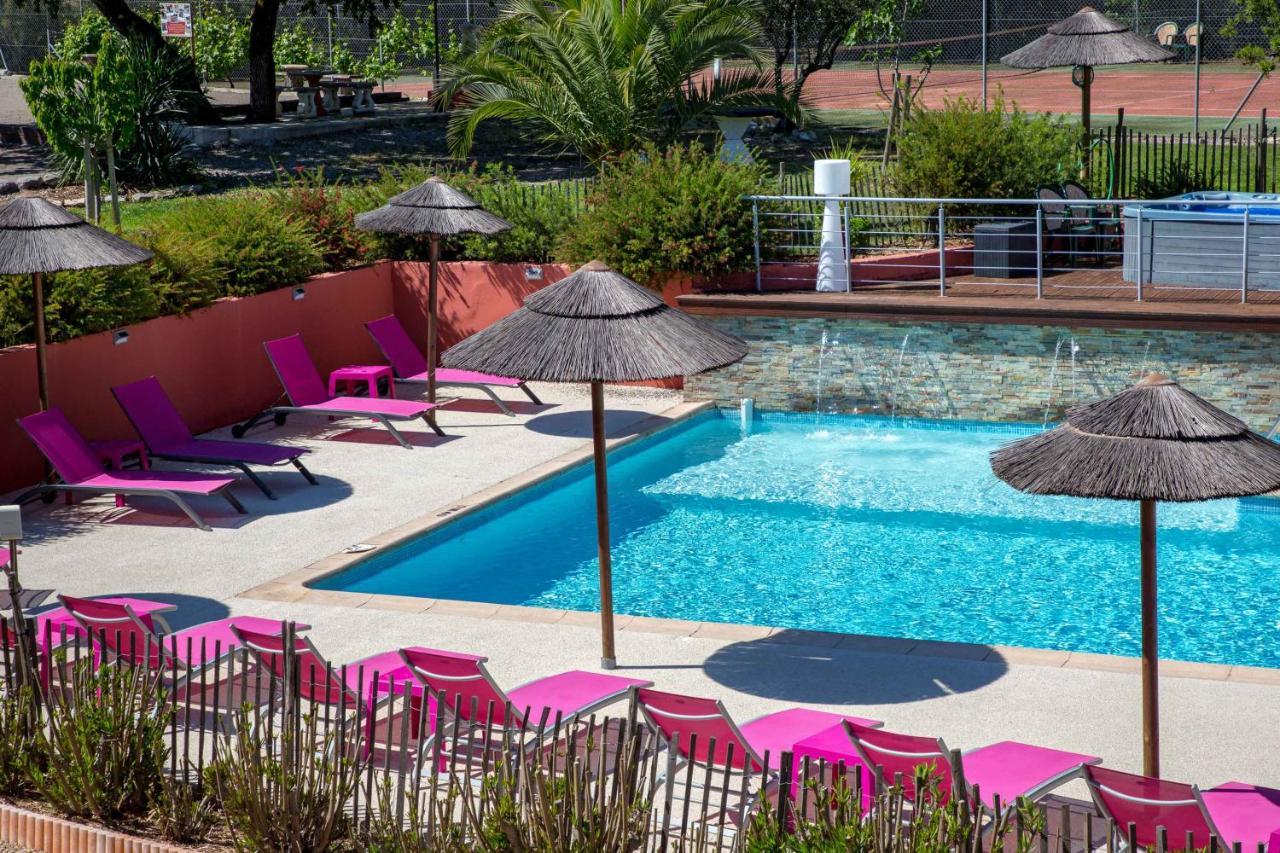 Les Pins Blancs En Provence Le Muy Exterior foto